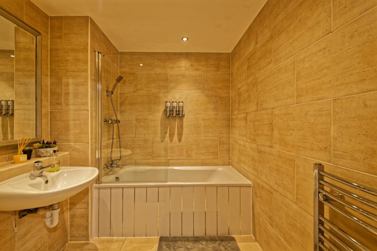 Sidemersey Livings- Convenient 1-Bedroom Flat With A View, Central Liverpool Eksteriør bilde